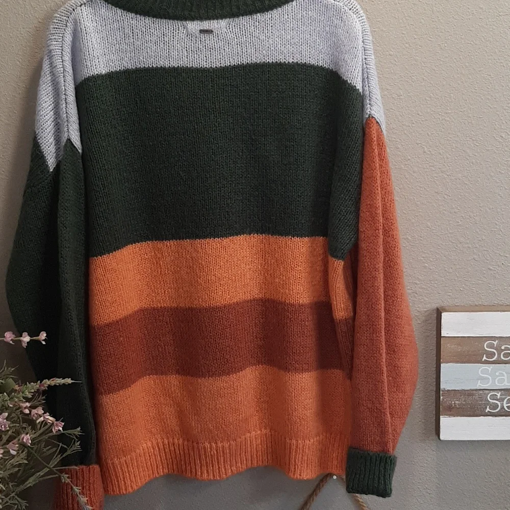 O'neill Sweater Oversized Size Large